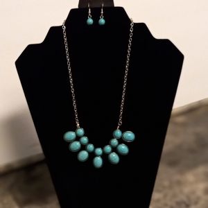 Paparazzi Blue Necklace and Earrings set